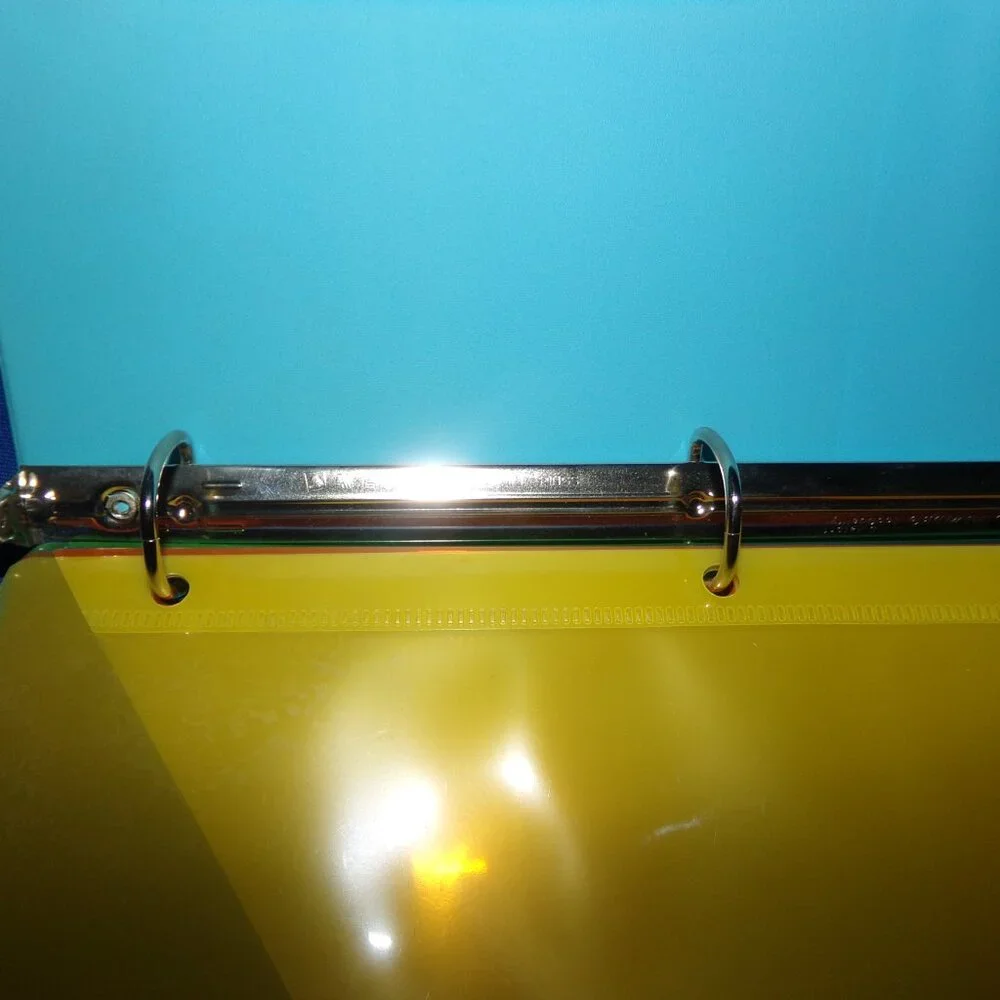 Avery Comfort Touch Durable View Binder with Dividers- 1-Inch Slant Ring, #17408